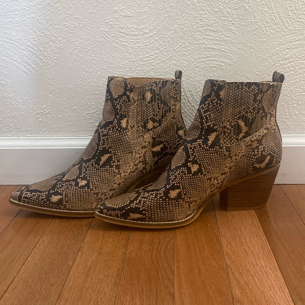Faux Snake Skin Boots
